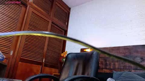    online show from October 31, 10:19 am