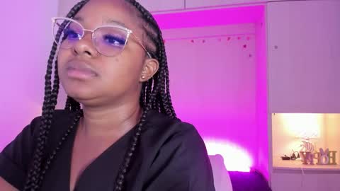 Tami online show from December 20, 7:51 pm