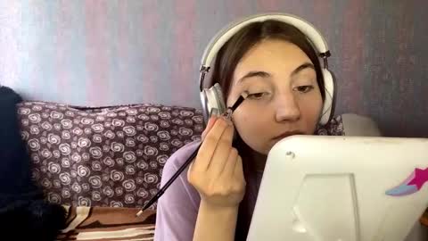 Alice online show from March 14, 10:05 am