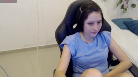 Snapshot of taniadevil_69 chatting on January 12, 3:35 pm Tania online show from January 12, 3:35 pm