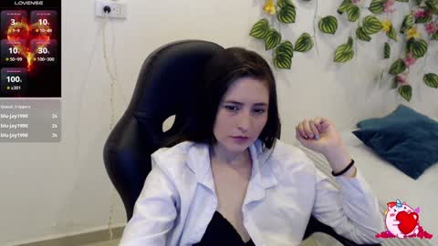 Snapshot of taniadevil_69 chatting on January 18, 4:53 pm Tania online show from January 18, 4:53 pm