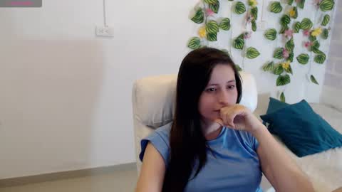 Snapshot of taniadevil_69 chatting on October 11, 8:00 pm Tania online show from October 11, 8:00 pm