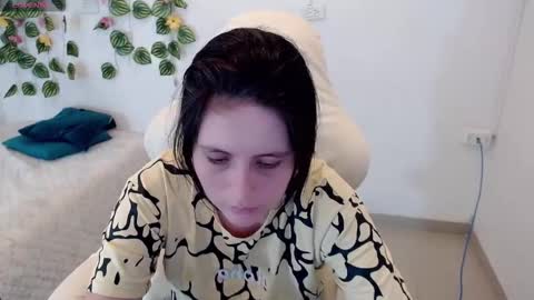 Tania  online show from March 21, 4:45 pm