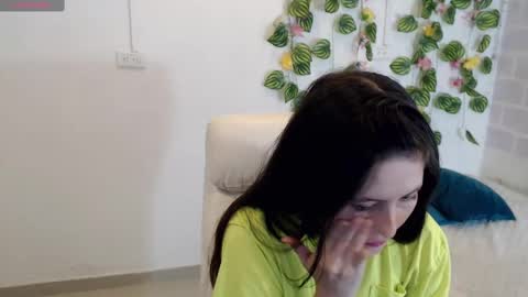 Snapshot of taniadevil_69 chatting on October 6, 4:34 pm Tania online show from October 6, 4:34 pm