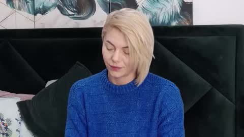 tanyaGrey online show from February 10, 6:49 am