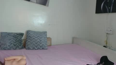 tania online show from March 1, 8:30 pm