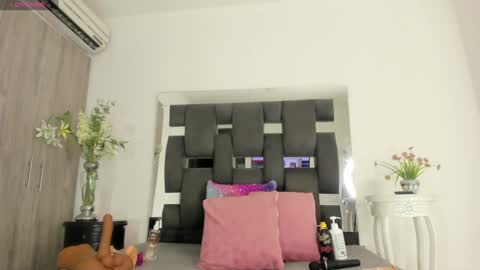 Snapshot of tanyyaa chatting on January 11, 11:13 pm Tanya online show from January 11, 11:13 pm