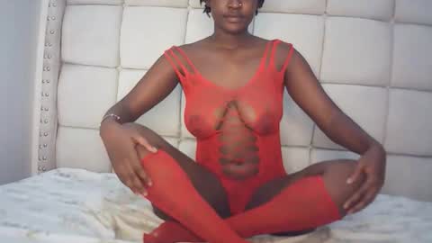 tashababy1 online show from October 13, 5:15 pm