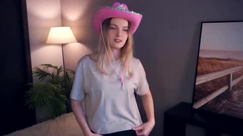 Your Ressie online show from October 30, 7:44 am