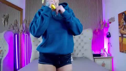 TastyPatricia online show from February 2, 9:19 am