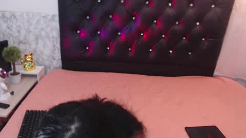 Snapshot of tatiana_lopez19 chatting on January 7, 12:55 am Tatiana online show from January 7, 12:55 am