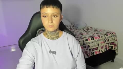 jess online show from February 7, 10:30 pm