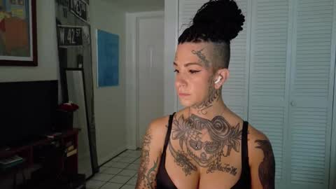 Natalia 3 online show from February 18, 12:48 pm