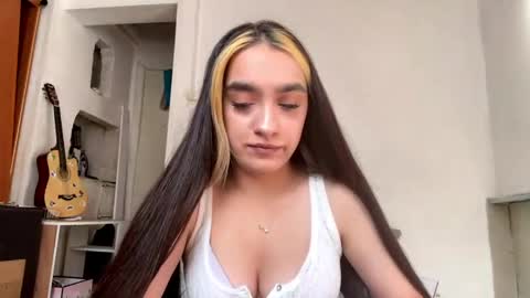 Azumi online show from June 2, 10:49 am