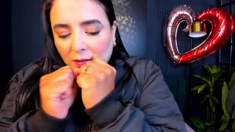 Taylor Bennet online show from February 14, 12:03 pm