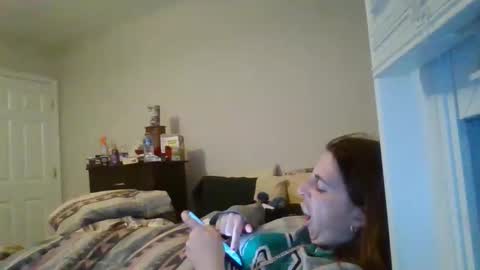 taylorslay online show from March 15, 2:57 am