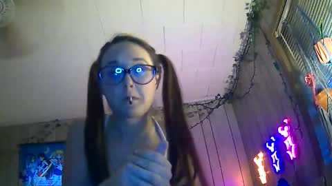 Snapshot of teasemecyn chatting on October 15, 7:27 pm teasemecyn online show from October 15, 7:27 pm