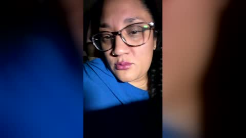 tee1luv online show from March 9, 4:37 am