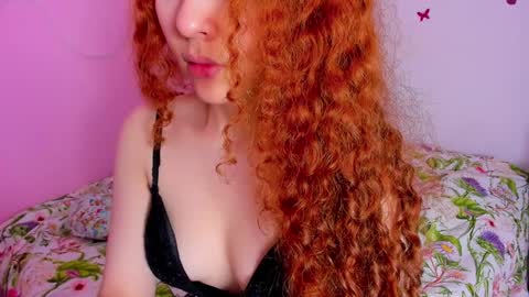 Snapshot of teffsweet18 chatting on December 19, 6:34 pm Amy No penetration Virgiin giirl online show from December 19, 6:34 pm