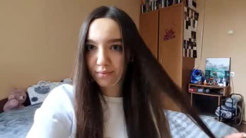 Kimi online show from December 1, 11:47 am