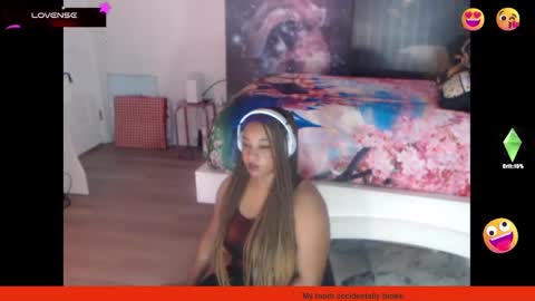 Snapshot of temptressbeauty24 chatting on February 7, 2:51 am Gaia online show from February 7, 2:51 am