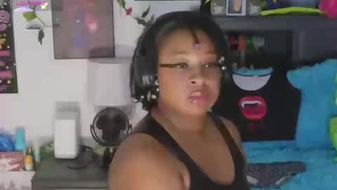 Snapshot of temptressbeauty24 chatting on October 10, 2:16 am Gaia online show from October 10, 2:16 am