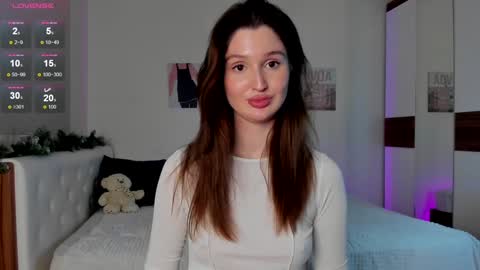 Snapshot of tender_babyy chatting on January 14, 2:53 pm Sexy girl Li online show from January 14, 2:53 pm