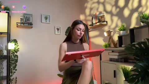 Amelie online show from October 15, 11:57 am