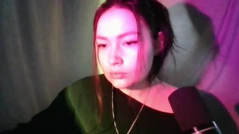 tendre_amelia online show from April 7, 4:14 am