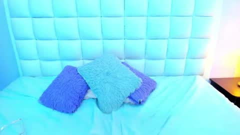 Teresa online show from March 25, 3:59 pm