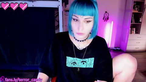 CRY BABY  online show from June 1, 3:41 am