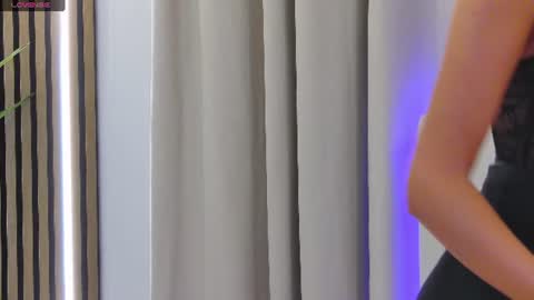 Tessa online show from July 5, 10:10 am