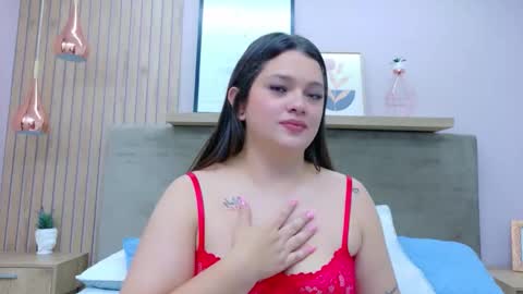 tessa stones online show from November 13, 4:44 am