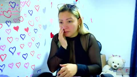 Tessy online show from March 26, 3:47 pm