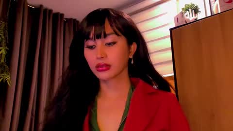 th3r3sa online show from March 2, 2:15 pm