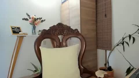 Snapshot of thali_gomex chatting on February 4, 6:17 pm Thalia Gomex online show from February 4, 6:17 pm
