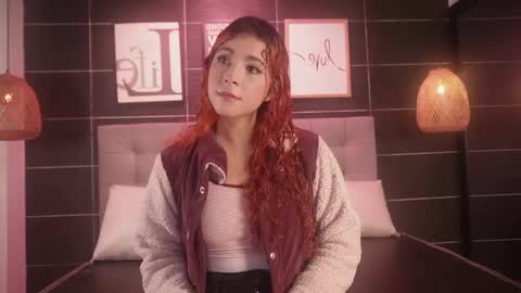 Thalia online show from November 14, 12:27 pm