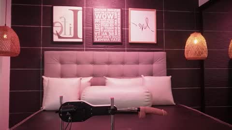 Thalia online show from November 29, 11:47 am