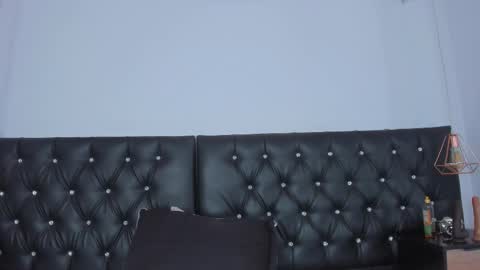 thara webstter online show from March 1, 11:39 am