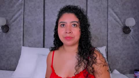 thara webstter online show from February 13, 11:23 am