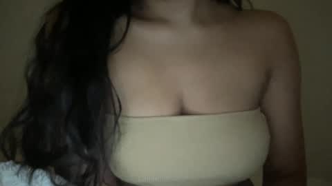 Snapshot of thatgirlmelanie chatting on October 3, 8:19 am Melanie online show from October 3, 8:19 am