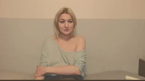 Eva online show from December 3, 11:29 pm