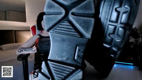 Goddess Misha online show from November 9, 9:11 pm