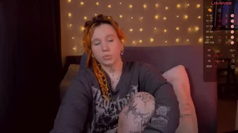 Moon online show from February 16, 1:27 am