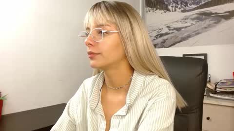 Peyton online show from November 4, 4:39 am