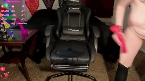 TheGothMilf online show from February 23, 6:57 am