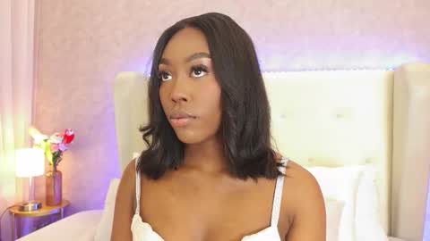 ThianaLopez online show from March 6, 9:32 pm