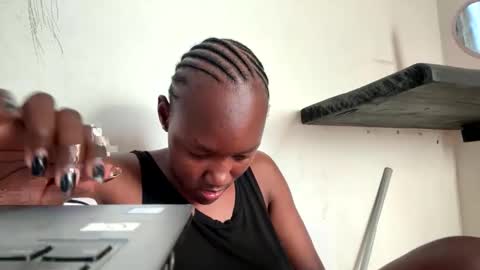 Snapshot of thick_jojo chatting on September 28, 2:33 pm Call me Taliee online show from September 28, 2:33 pm