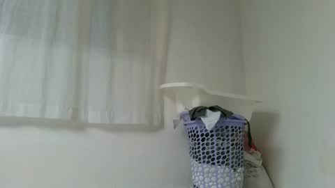 Snapshot of thick_jojo chatting on December 8, 12:08 pm Call me Taliee online show from December 8, 12:08 pm