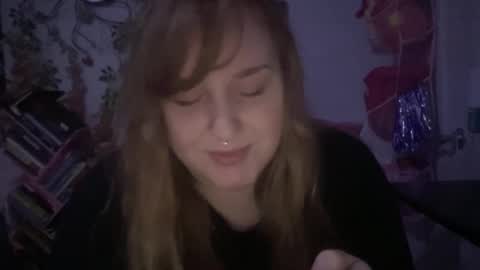 Snapshot of thickgingergoddess chatting on February 12, 12:27 am Ariel online show from February 12, 12:27 am
